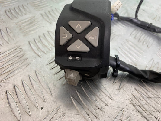 KTM 125 DUKE LEFT SWITCH GEAR YEAR 2018-2023 (CMB1185)