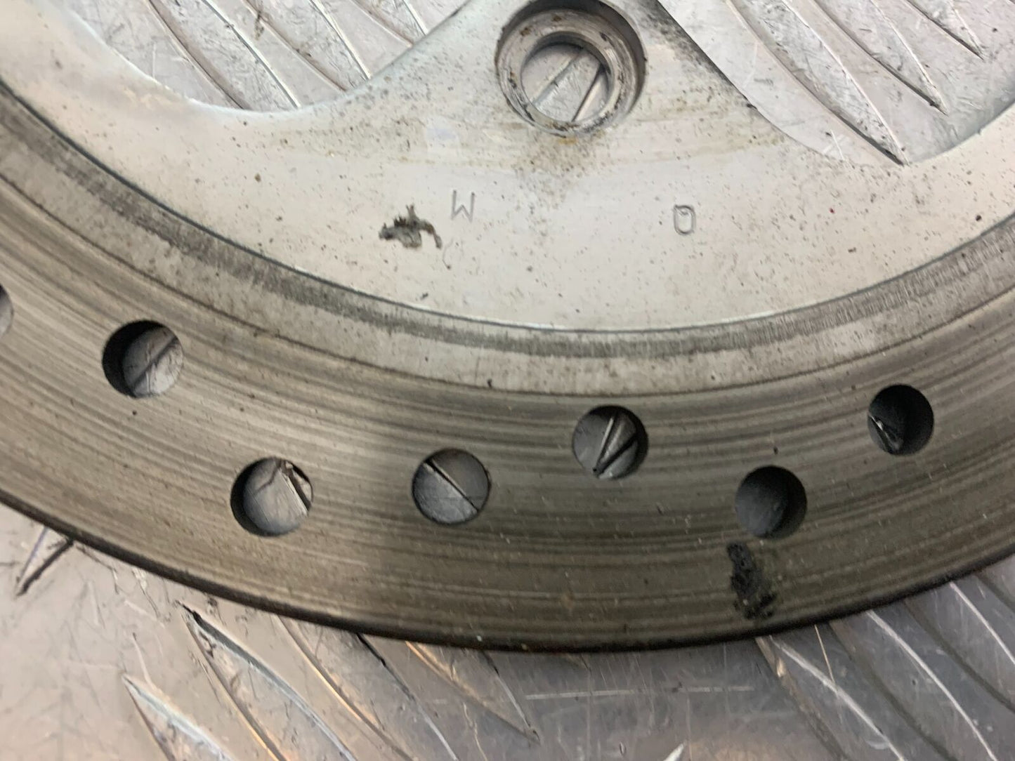 TRIUMPH 955i SPRINT ST REAR BRAKE DISC   YEAR 1999-2004 (CMB1124)