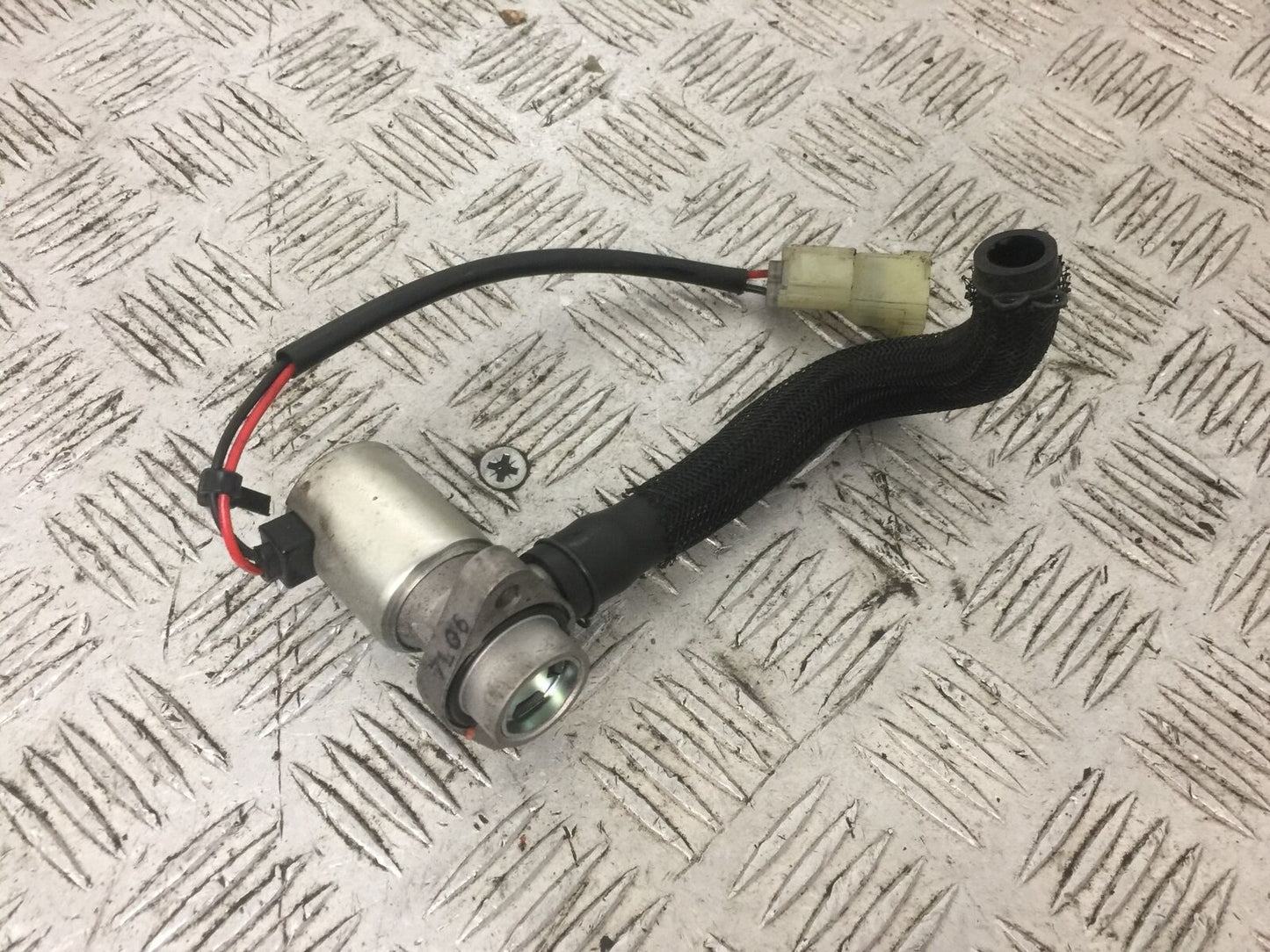 SUZUKI 650 BURGMAN AIR BOX VALVE YEAR 2014-2018 (STOCK 769)