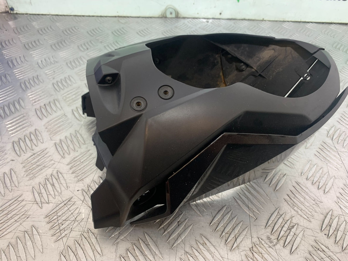 KTM 990 SUPER DUKE HEADLIGHT COWL  YEAR 2007-2011  (CMB1207)