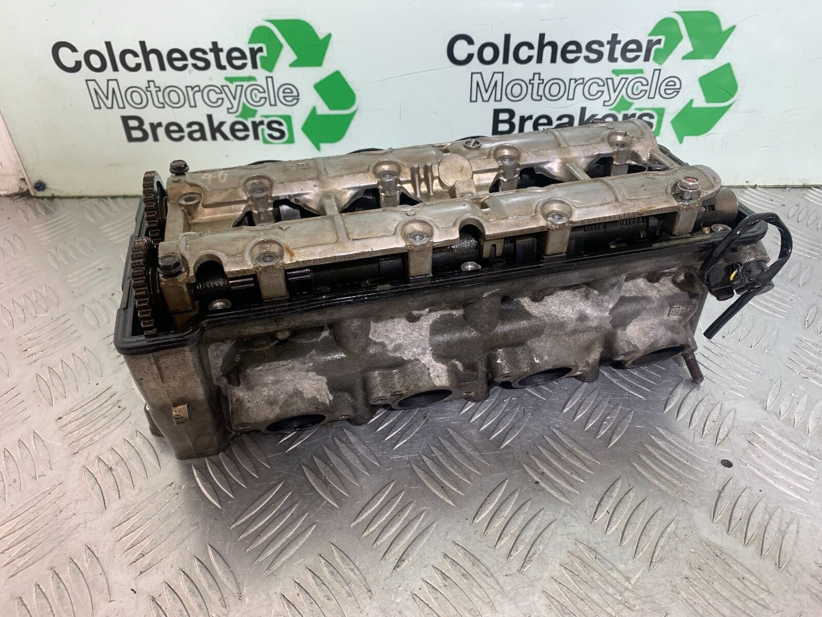 KAWASAKI ZX9R ZX9 C CYLINDER HEAD  YEAR 1998-99 (STOCK 903)