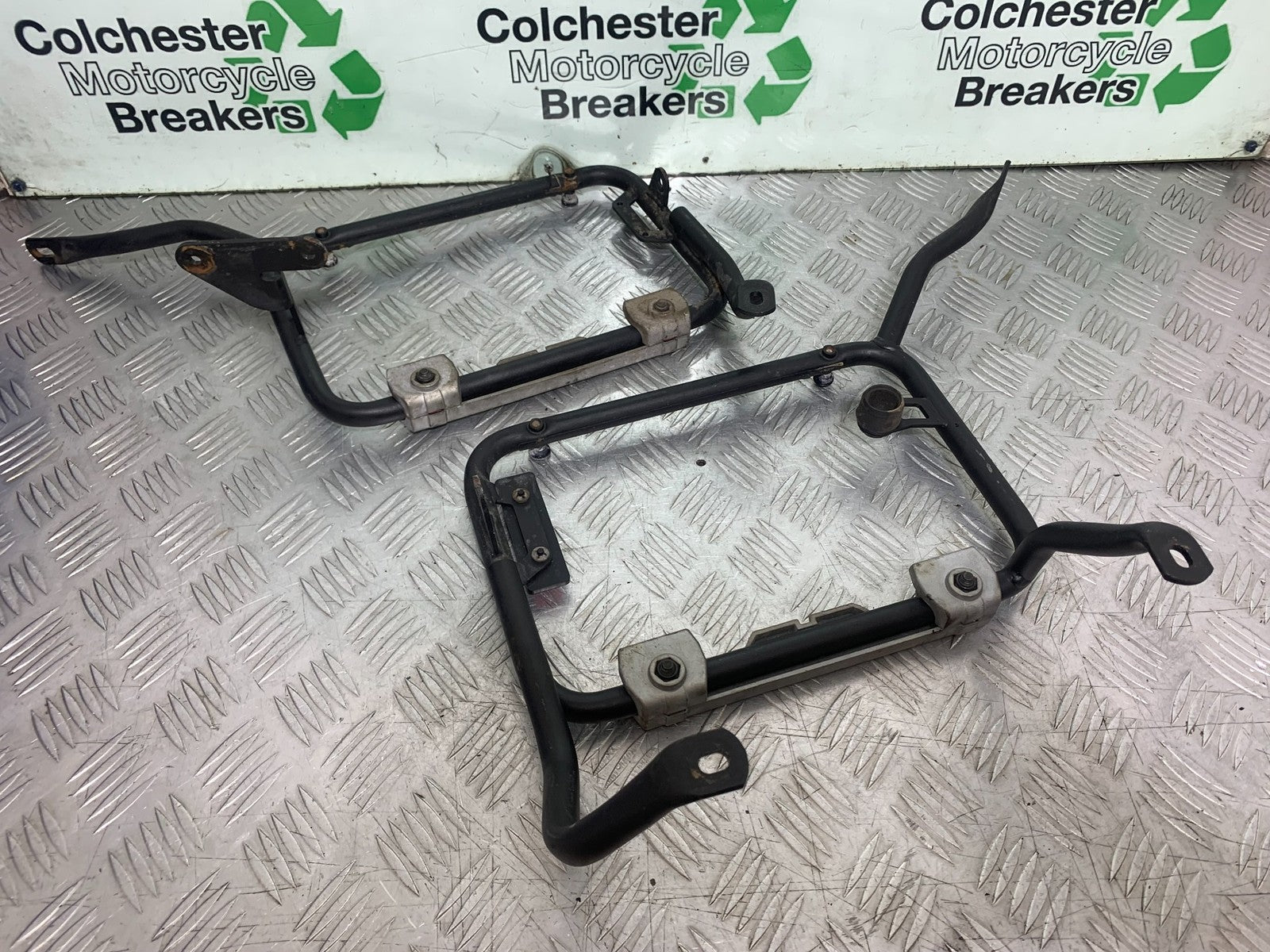 TRIUMPH TIGER 800 XRT PANNIERS RAILS   2018-2020 (CMB1193)