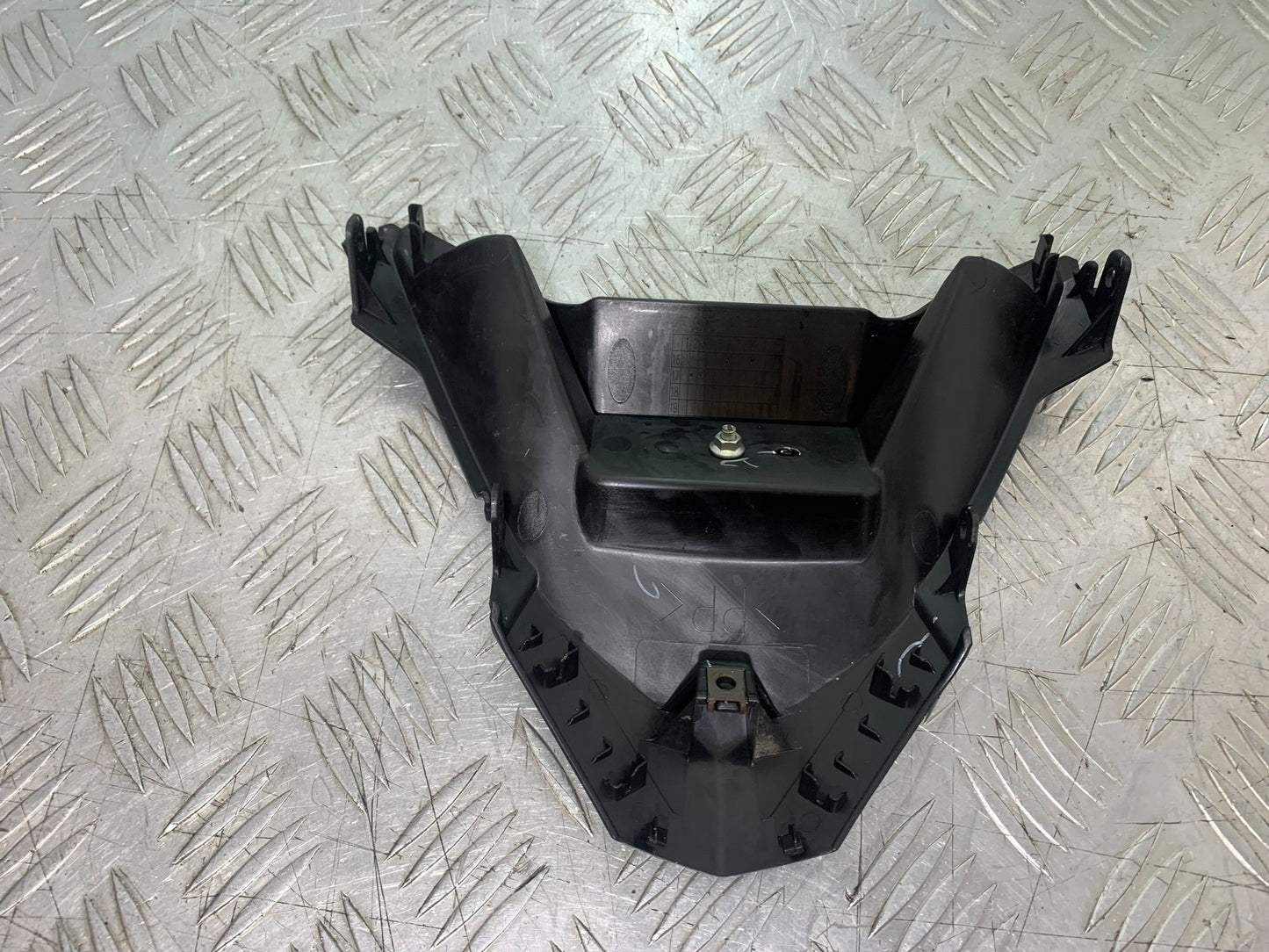 YAMAHA XMAX 300 REAR COVER YEAR 2017-2020 (CMB1218)