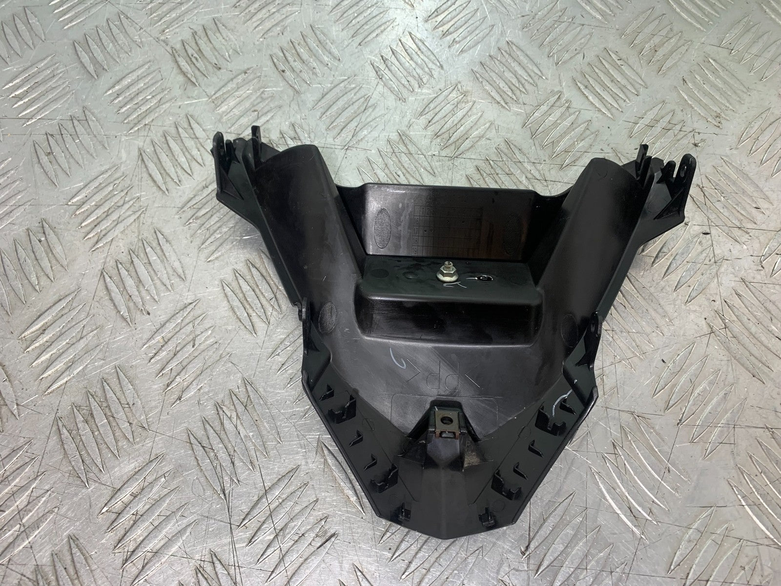 YAMAHA XMAX 300 REAR COVER YEAR 2017-2020 (CMB1218)