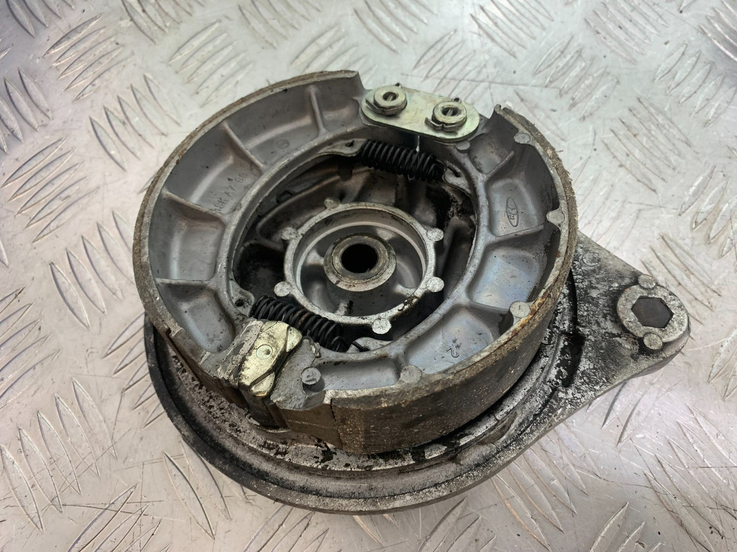 HONDA GL500 GL 500 SILVERWING REAR BRAKE HUB   YEAR 1981-82  (CMB1168)