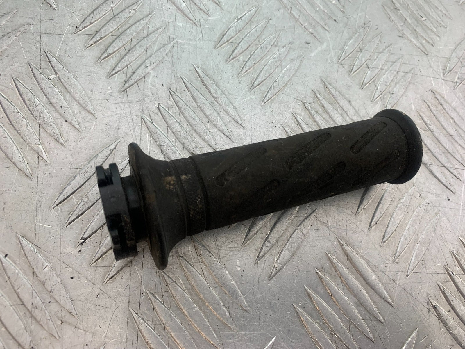 SUZUKI AN 200 UH 200 THROTTLE TWIST GRIP  YEAR 2007-2009 (CMB1256)