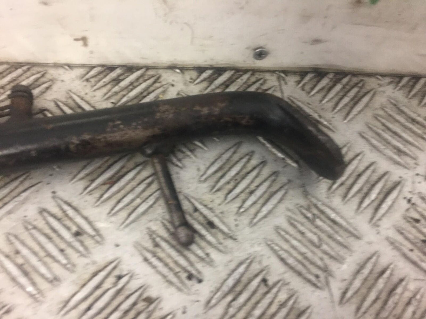 SUZUKI GN125 GN125 SIDE STAND YEAR 1994-1999 (STOCK 355)