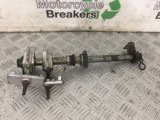 KAWASAKI ZZR600 ZZR 600 E REAR WHEEL SPINDLE YEAR 1994-05 (STOCK 876)