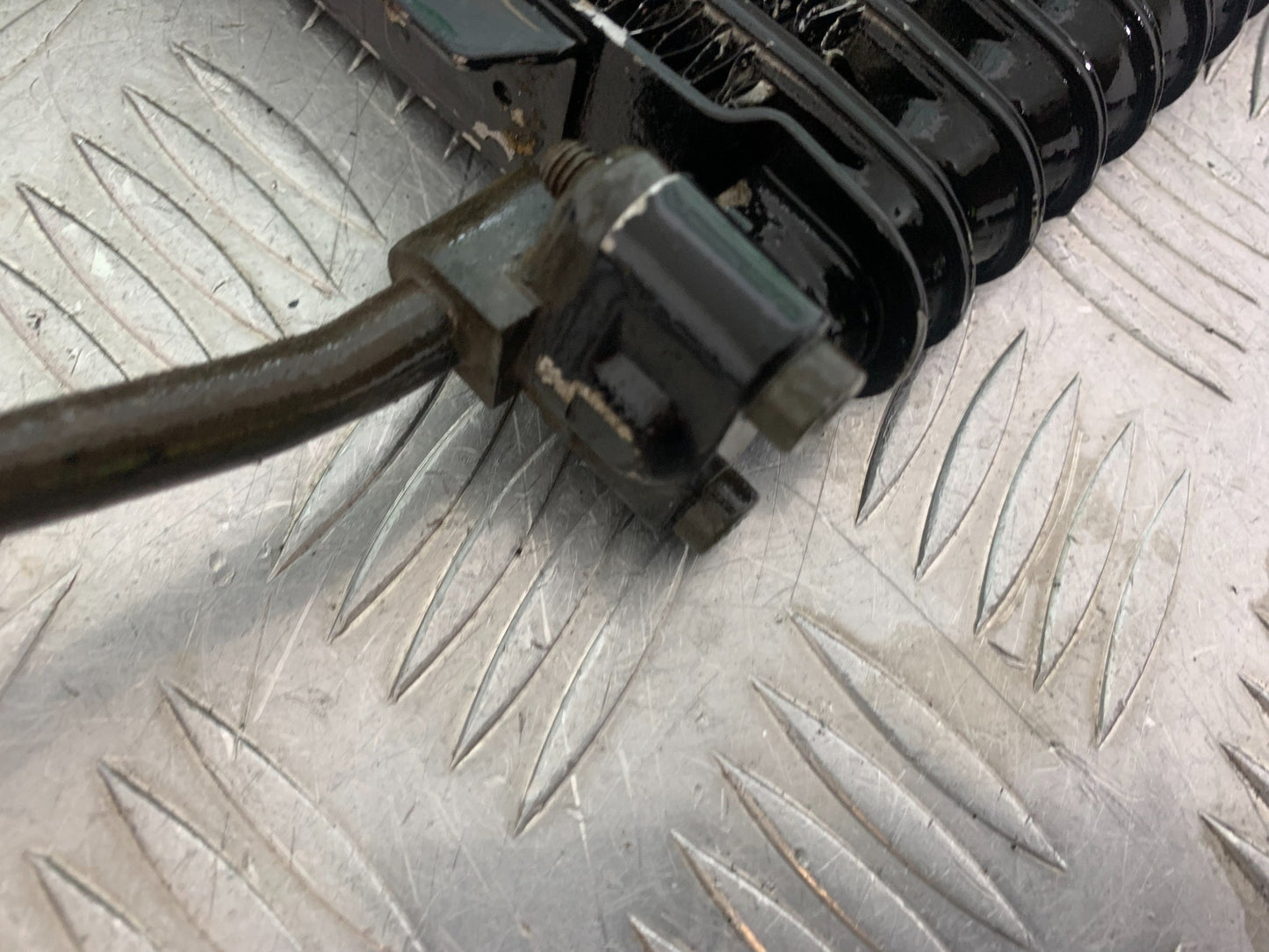 SUZUKI GSF1200  GSF 1200 BANDIT OIL COOLER AND LINES  YEAR 1997-2000 (CMB1149)