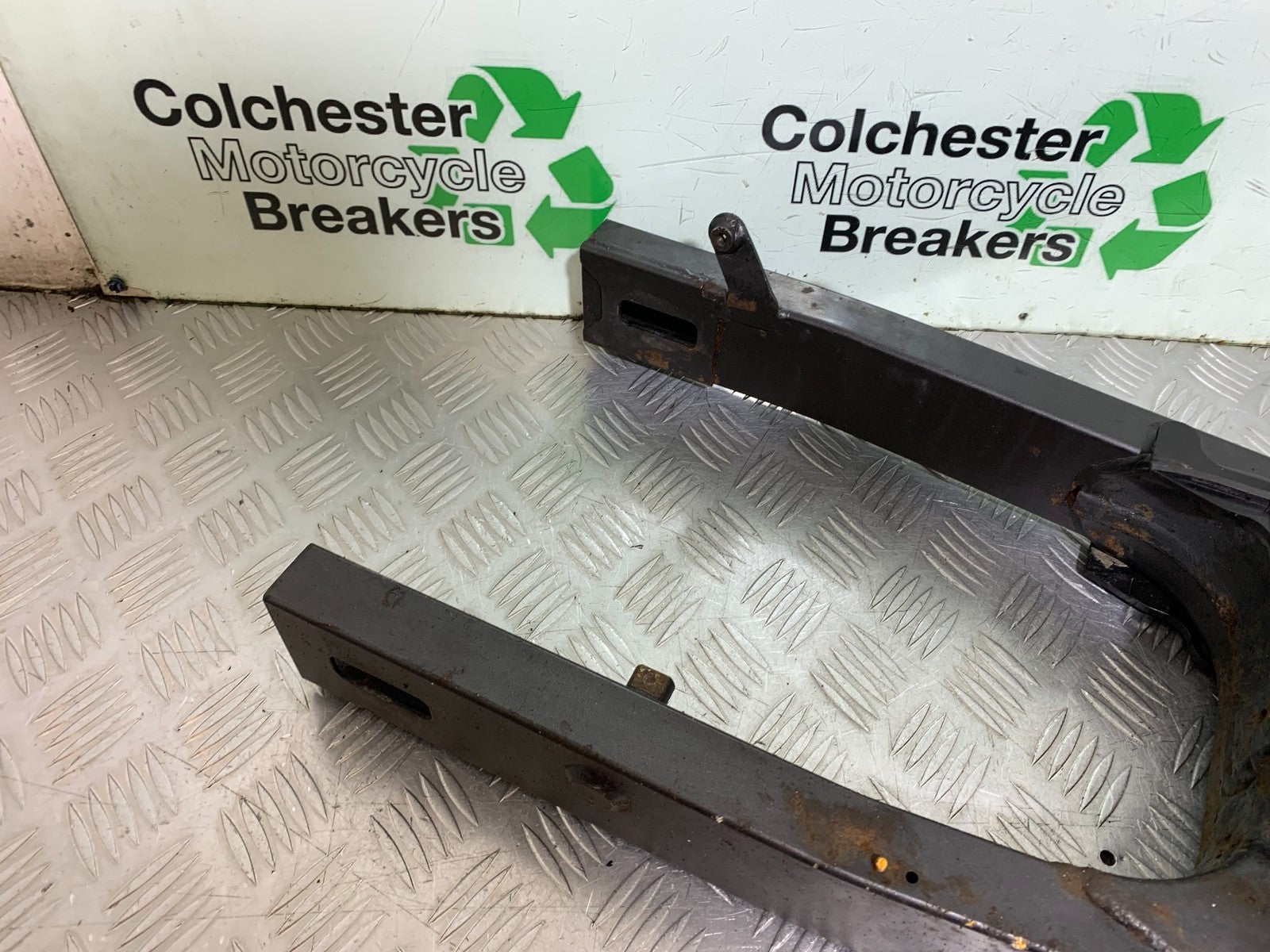 HONDA CBF500 CBF 500 SWINGARM  YEAR 2004-2008  (CMB1294)