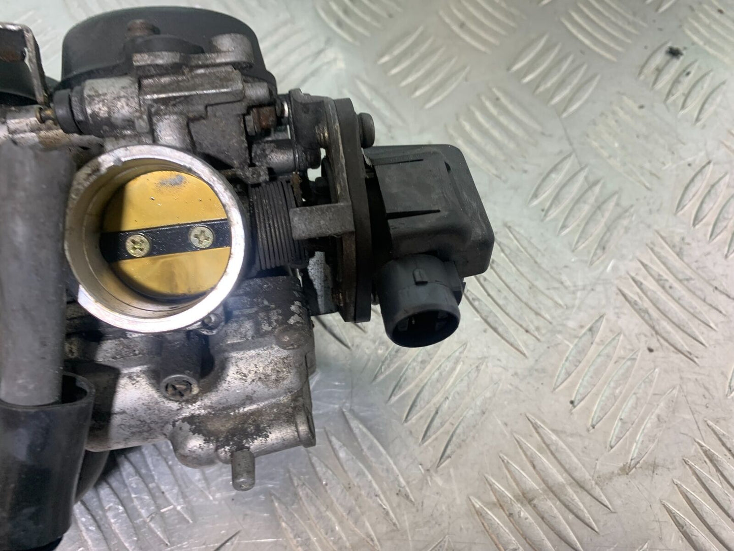 HONDA CB600 CB 600 HORNET CARBS (SOLD AS PARTS)   YEAR 1998 -2002 (CMB1126)
