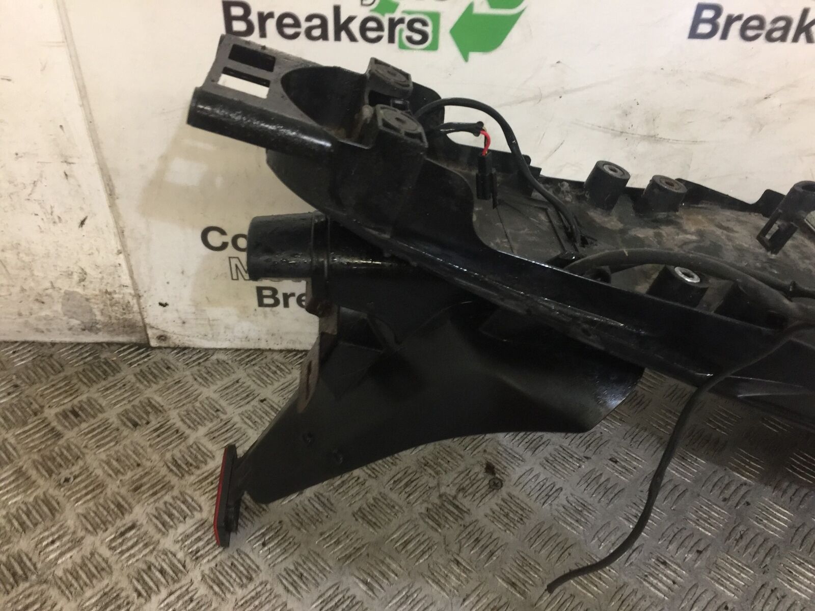 KAWASAKI GTR1400 GTR 1400 REAR MUDGUARD  YEAR 2010 (STOCK 716)