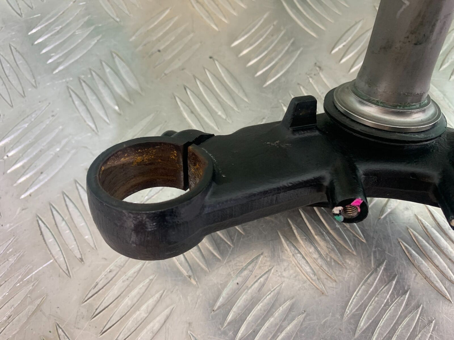 KAWASAKI Z300 ER300 BOTTOM YOKE  YEAR 2016-2018  (CMB1056)