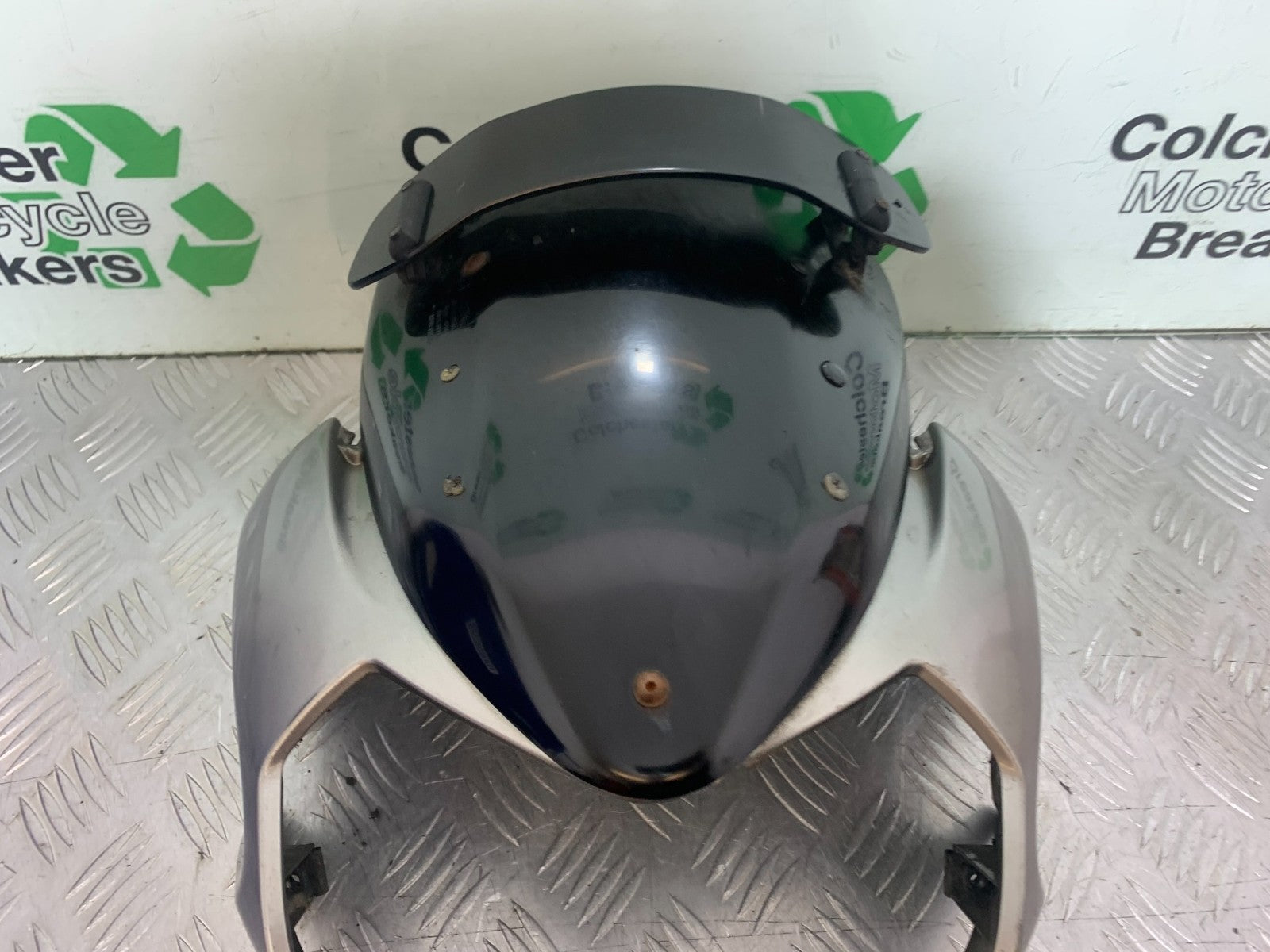 KAWASAKI Z750 Z 750 TOP FAIRING AND SCREEN  YEAR 2004-2006  (CMB1234)