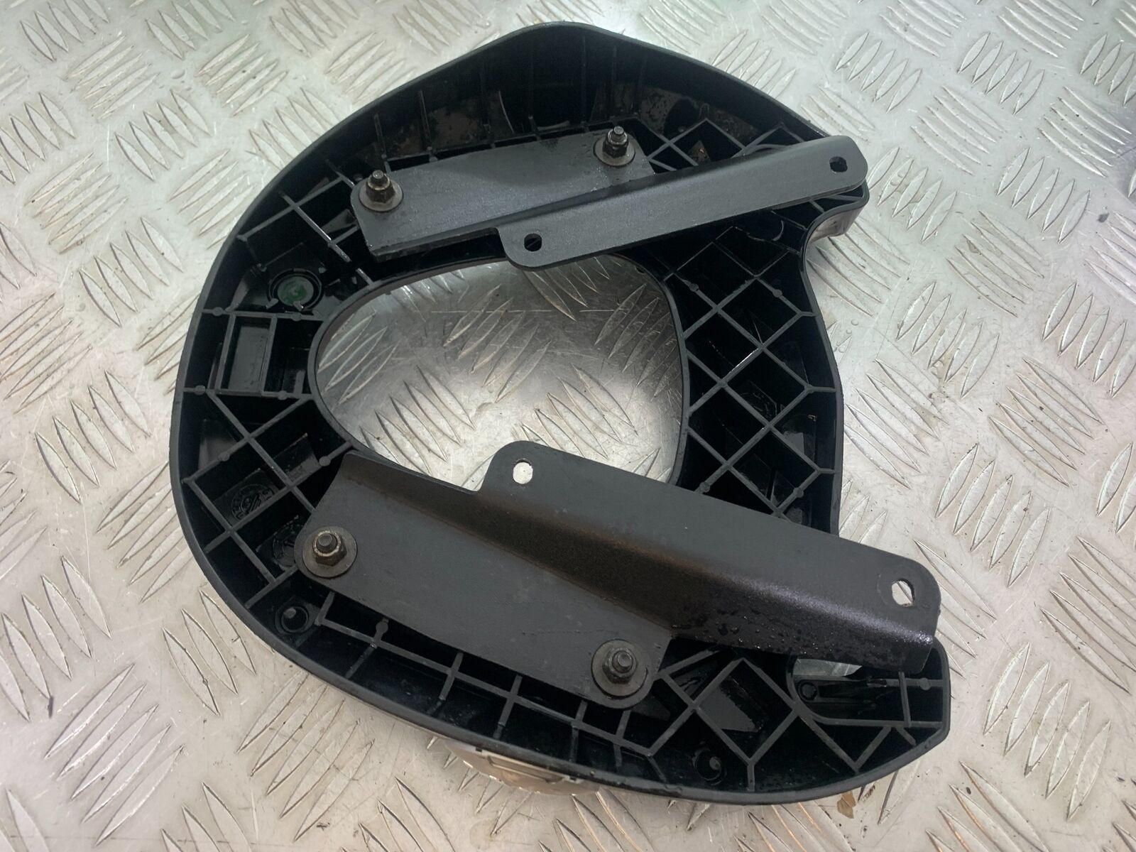TRIUMPH TIGER 800 GIVI RACK AND COVER  YEAR 2011-2014 (CMB1113)