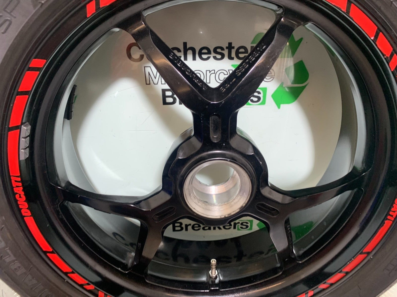 DUCATI 1299 PANIGALE REAR WHEEL   YEAR 2016 (CMB 1187)