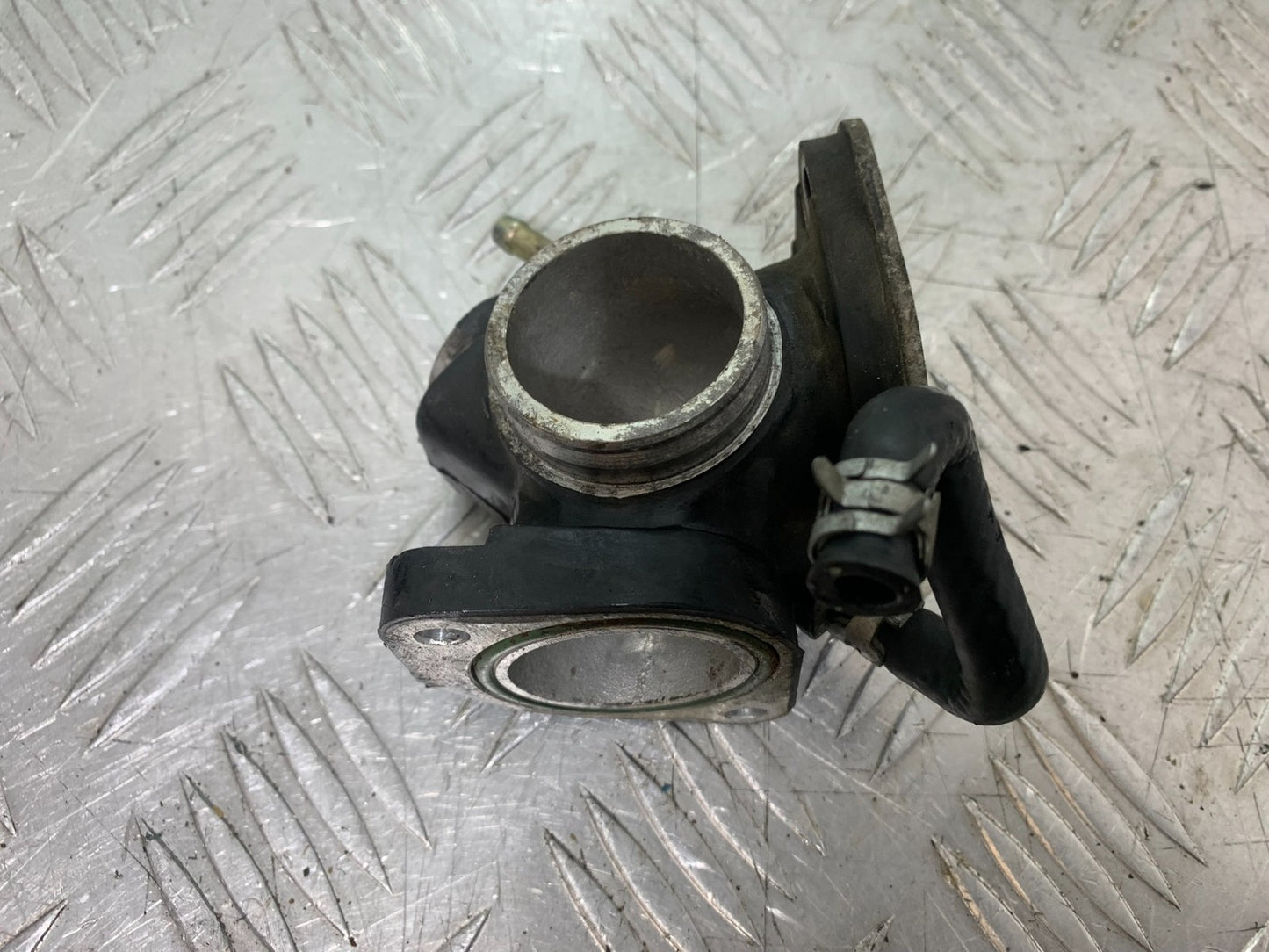 HONDA VT750 SHADOW INLET MANIFOLD  YEAR 2003-2004 (CMB1265)