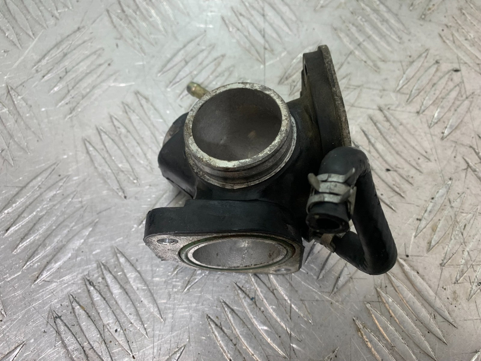 HONDA VT750 SHADOW INLET MANIFOLD  YEAR 2003-2004 (CMB1265)
