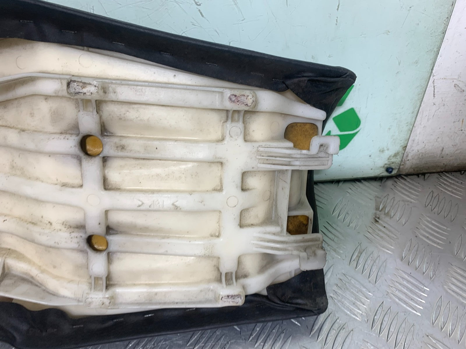 YAMAHA XJ900 XJ 900 DIVERSION SEAT   YEAR 1994-2002 (CMB1292)