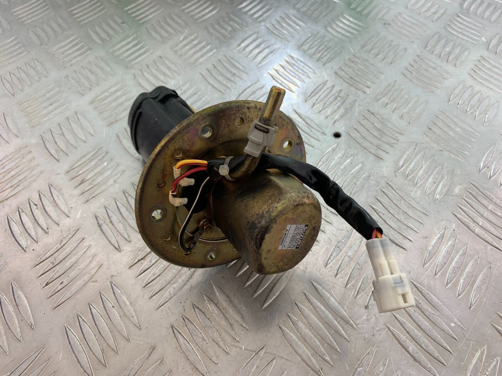 SUZUKI SV650 SV 650 PETROL PUMP YEAR 2003-2006 (CMB1014)