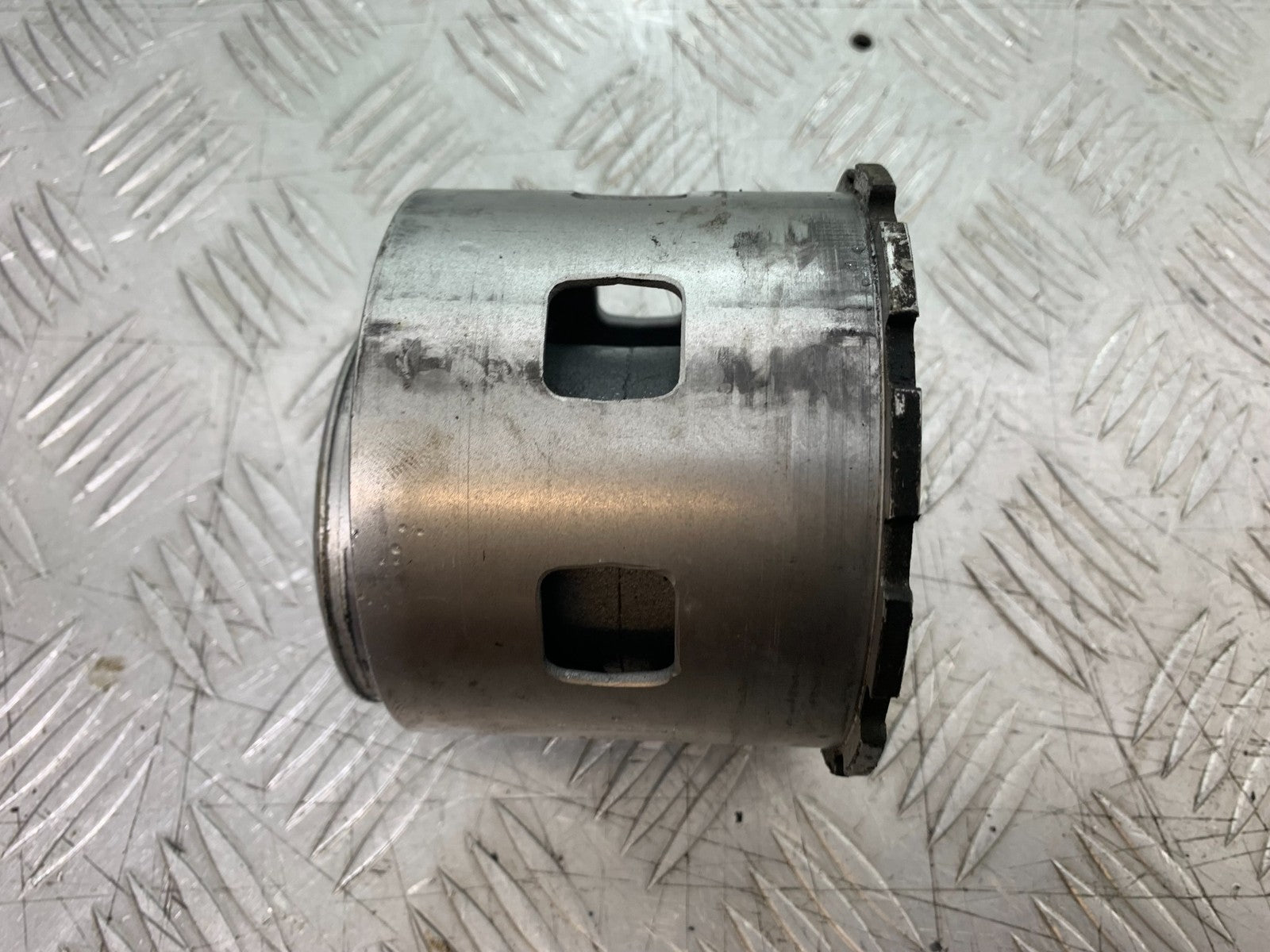 MV AGUSTA 800 F3 ECCENTRIC HUB  YEAR 2017-2019 (CMB1227)