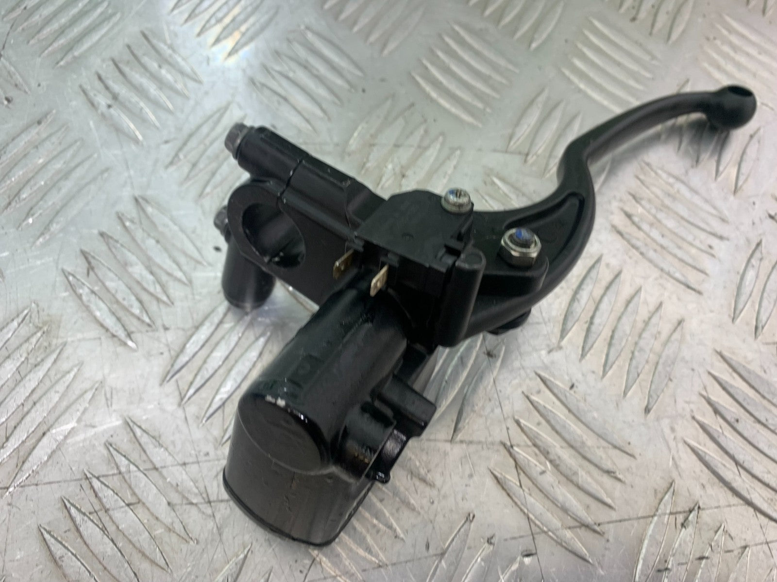 YAMAHA XMAX 300 FRONT MASTER CYLINDER YEAR 2017-2020 (CMB1218)