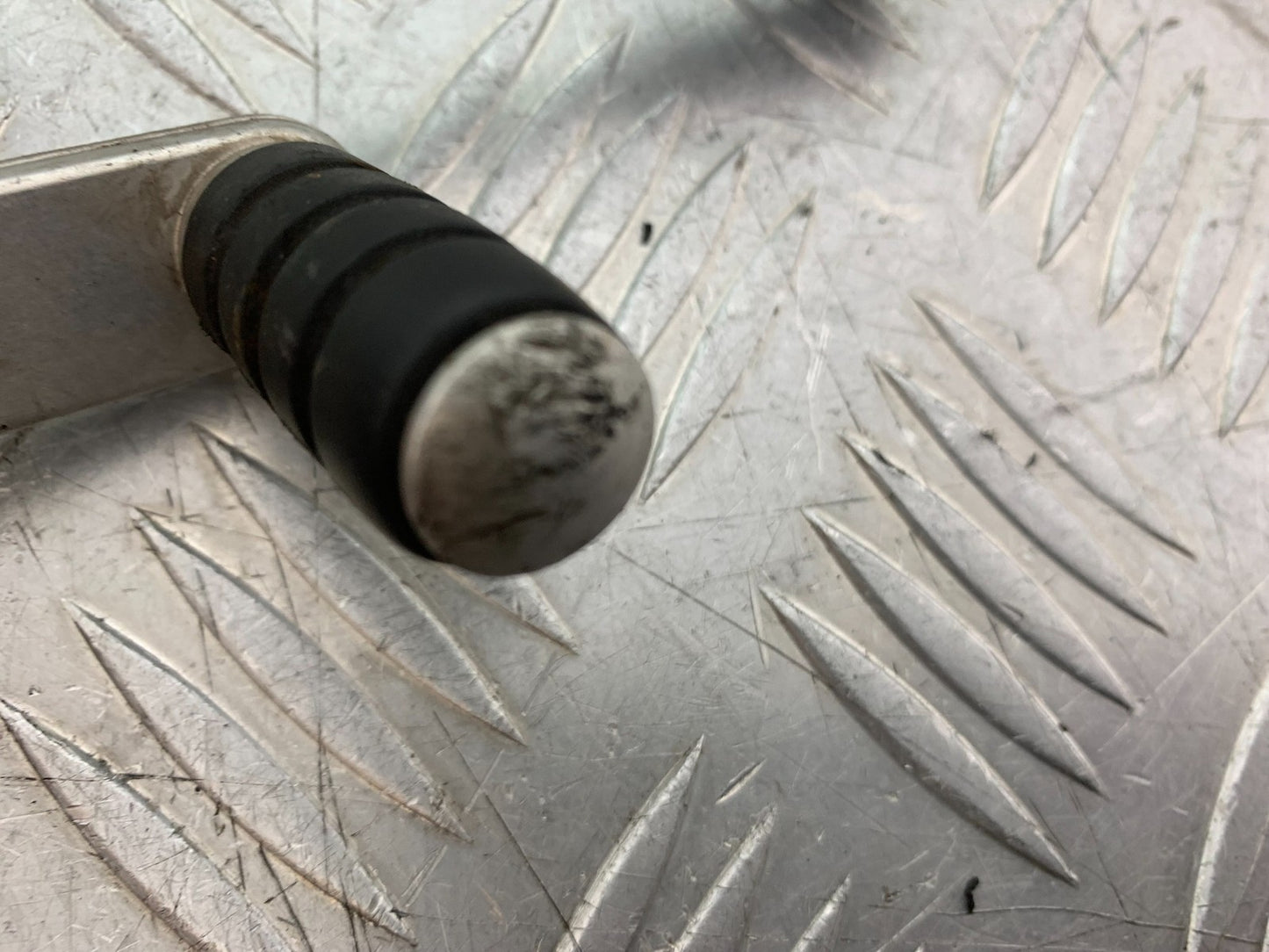 TRIUMPH 955i SPRINT ST GEAR LEVER  YEAR 1999-04 (CMB1230)