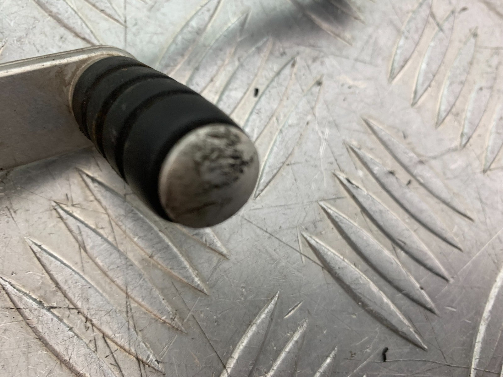 TRIUMPH 955i SPRINT ST GEAR LEVER  YEAR 1999-04 (CMB1230)