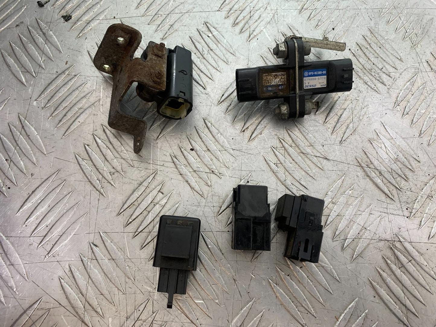 YAMAHA XVS 1300 MIDNIGHT STAR RELAYS YEAR 2007-16 (CMB1200)