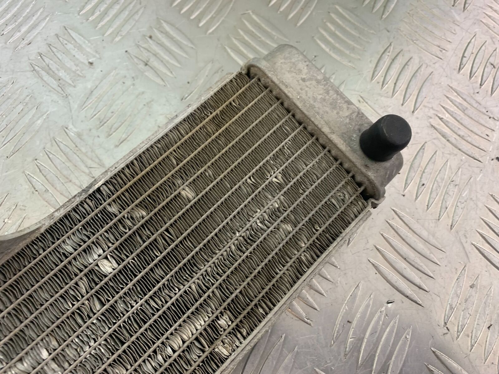 HUSQVARNA TE630 TE 630 RADIATOR YEAR 2010-11 (CMB1120)