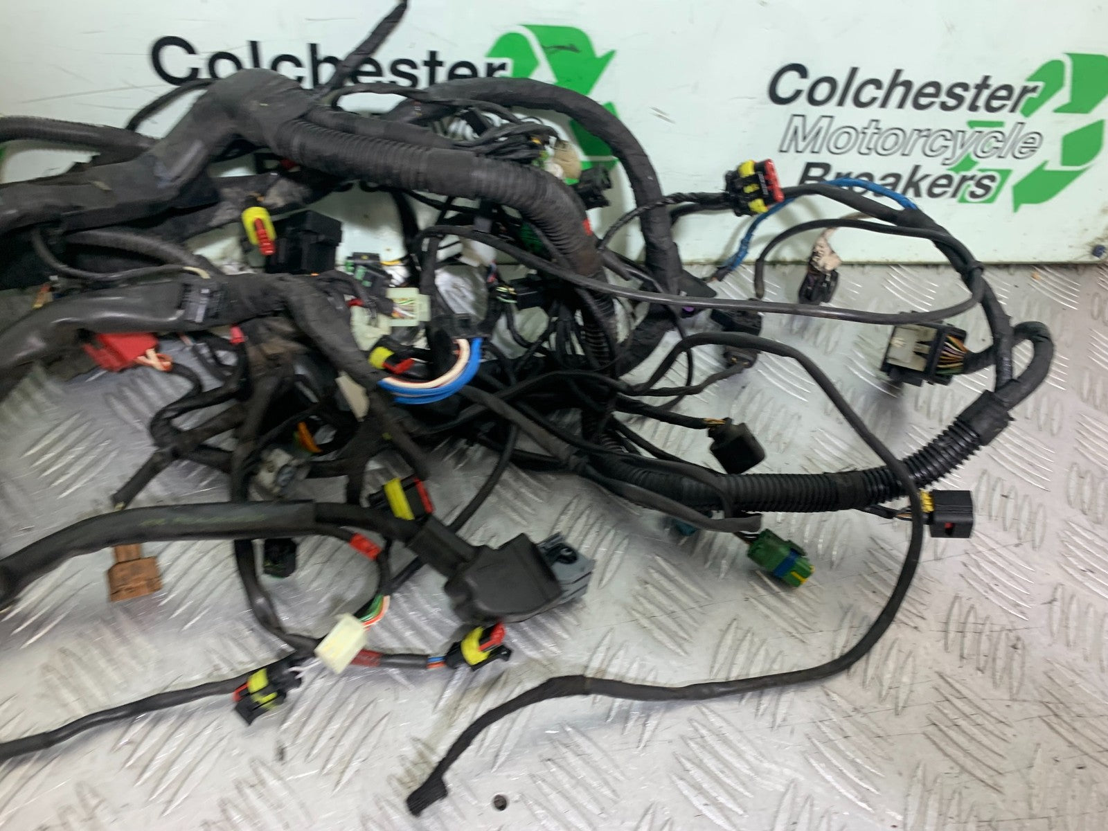 APRILIA TUONO 1000 V4R WIRING LOOM  YEAR 2011-13  (CMB1316)