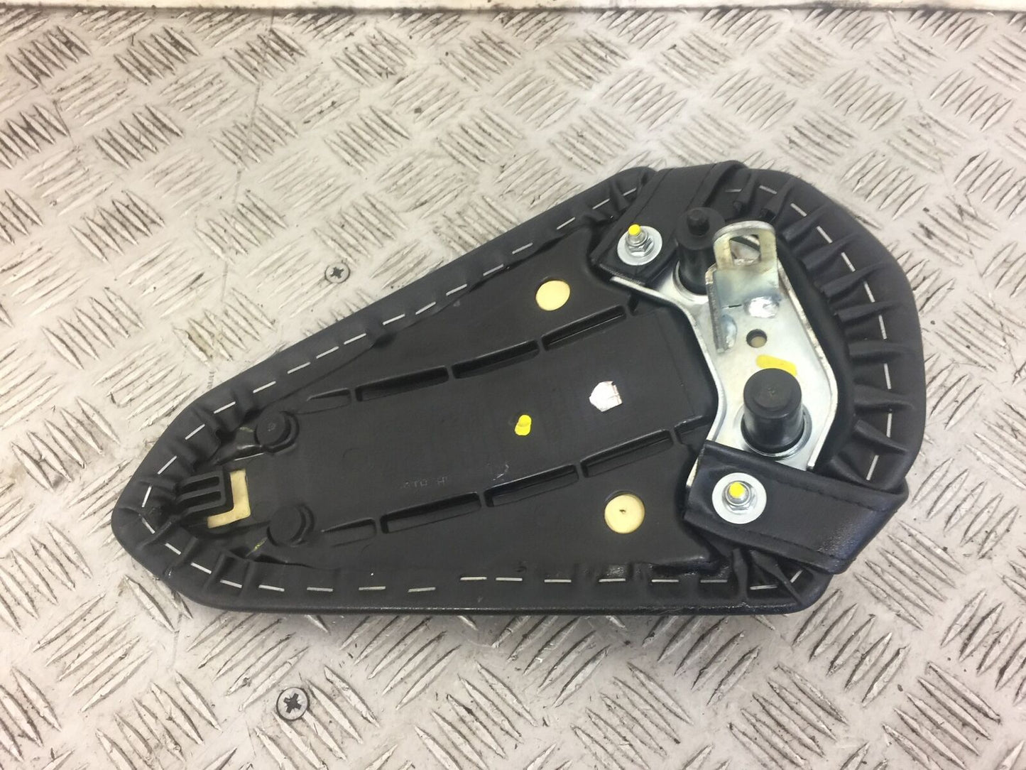 KAWASAKI NINJA 250 SL BX250 REAR SEAT  YEAR 2017 (STOCK 479)