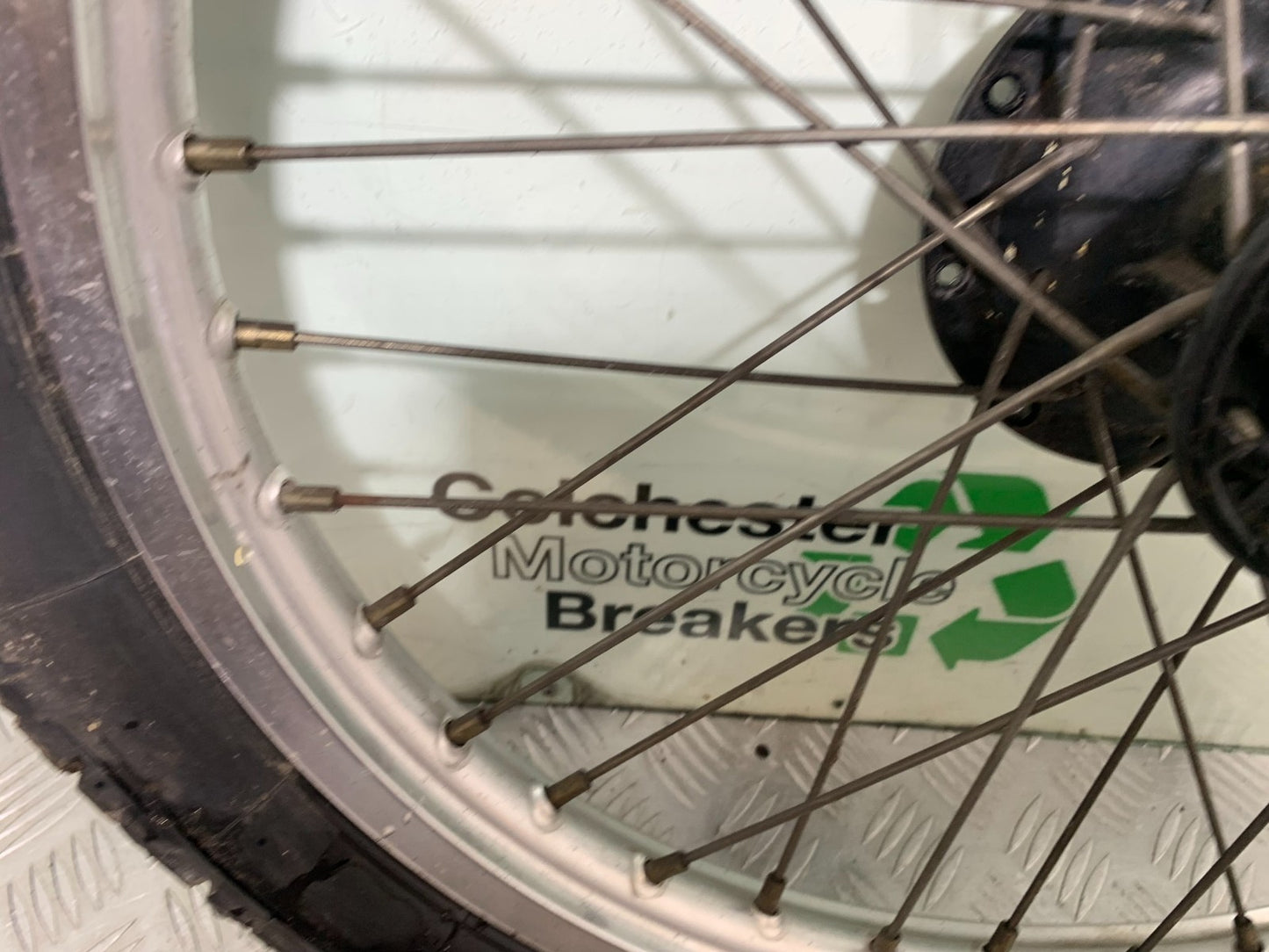 KAWASAKI KLR250 KLR 250 FRONT WHEEL   YEAR 1984-2001 (CMB1225)