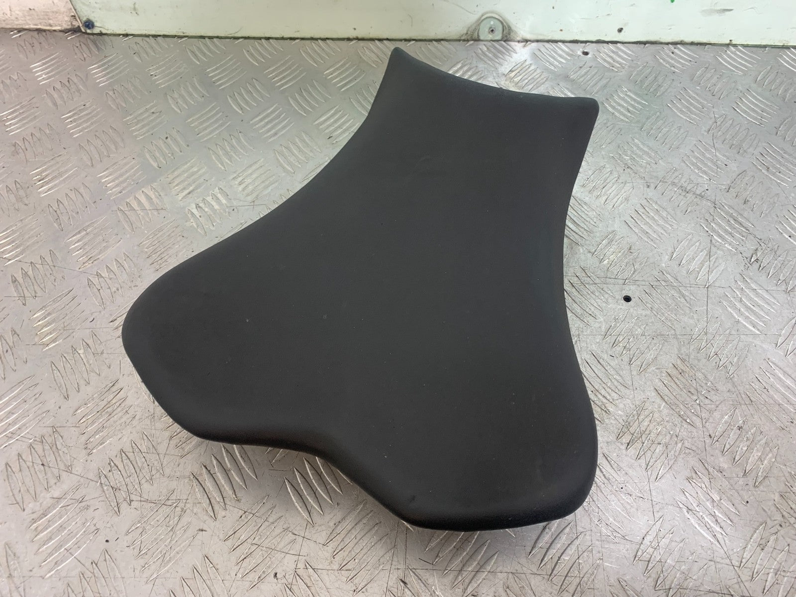 KAWASAKI ZX10R ZX10 R FRONT SEAT  2008-2010 (CMB1206)