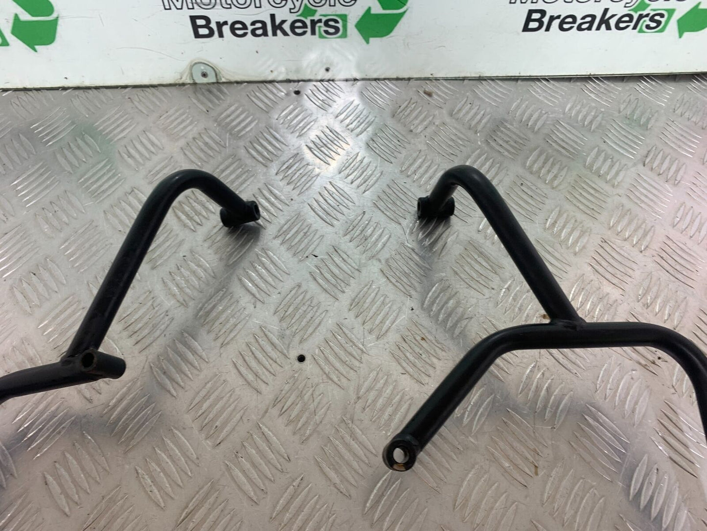 SINNIS TERRAIN 125 CRASH BARS   YEAR 2024 (CMB1072)