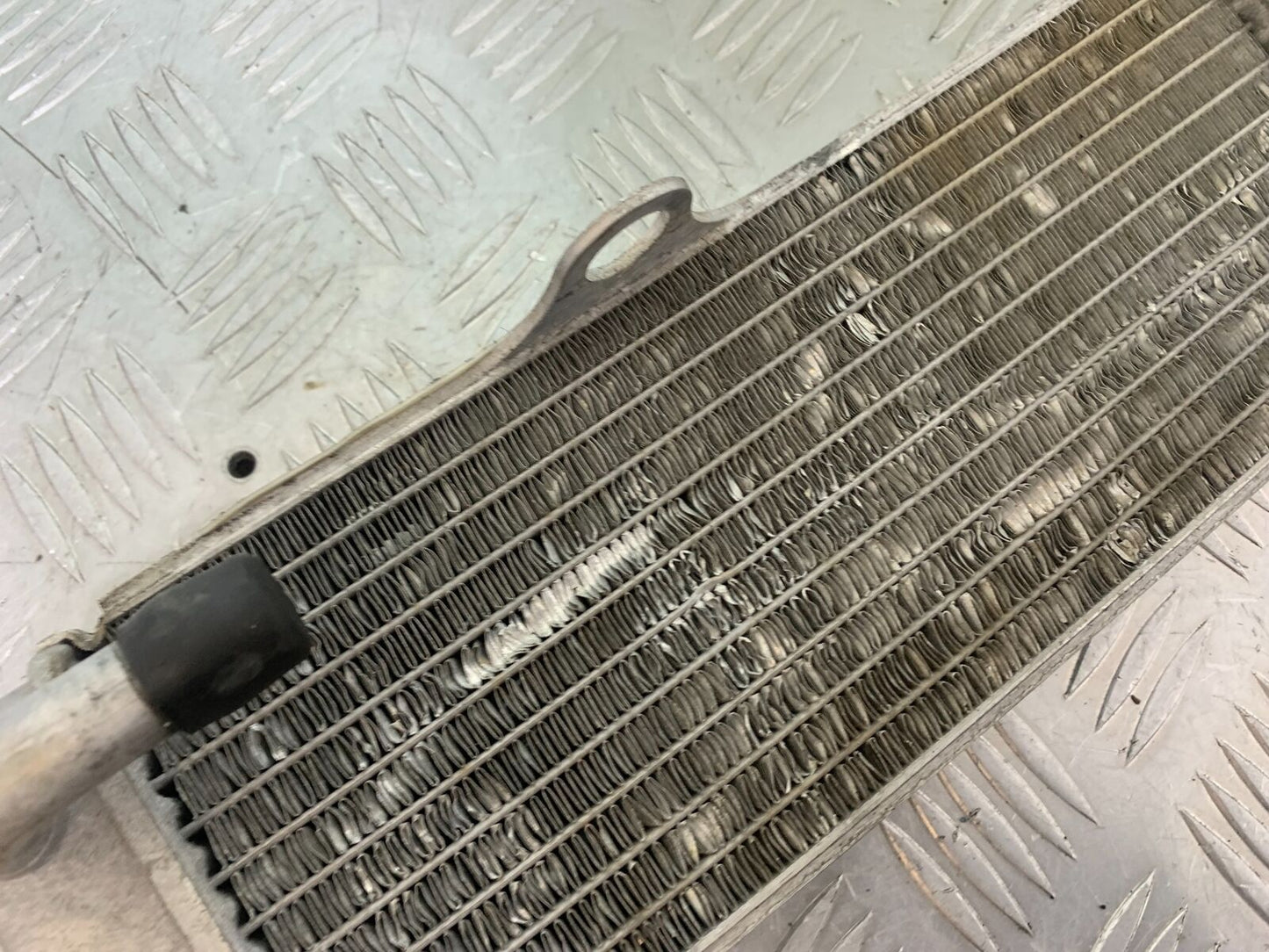 HUSQVARNA TE630 TE 630 RADIATOR YEAR 2010-11 (CMB1120)