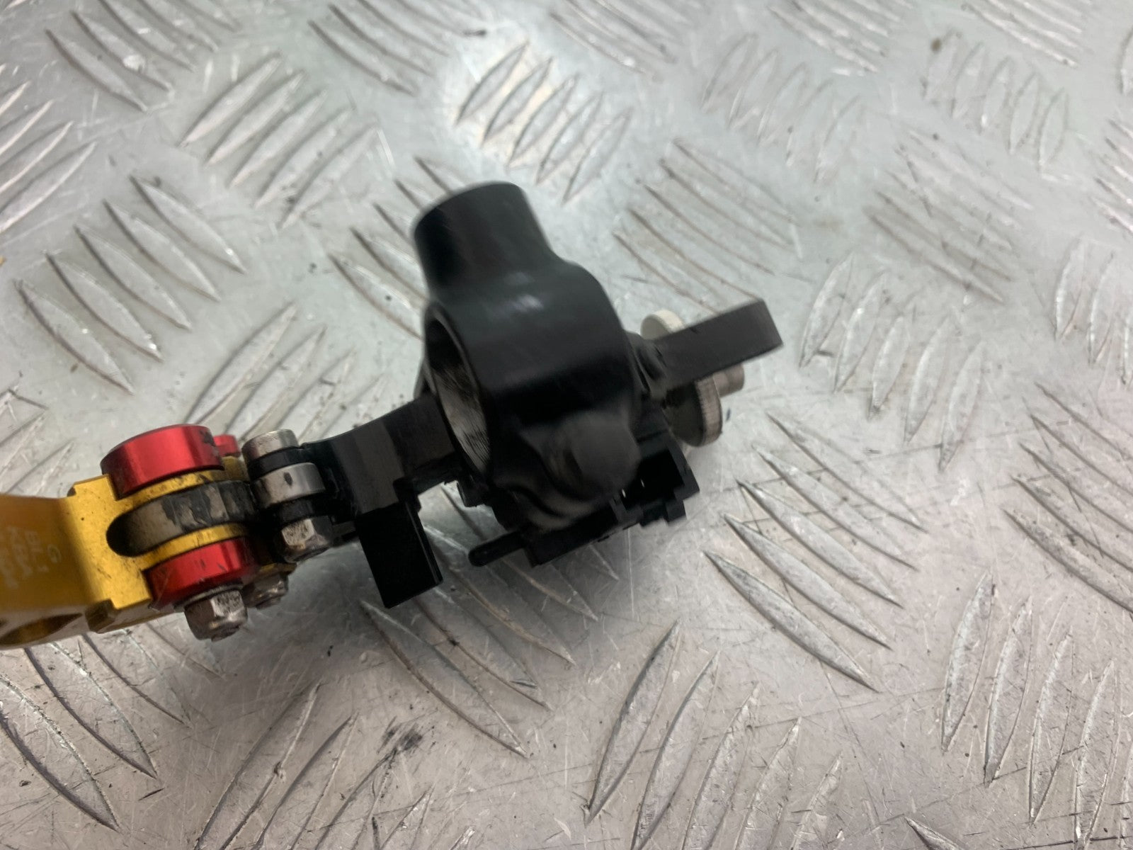 APRILIA TUONO 1000 V4R CLUTCH LEVER AND BRACKET  YEAR 2011-13  (CMB1331)