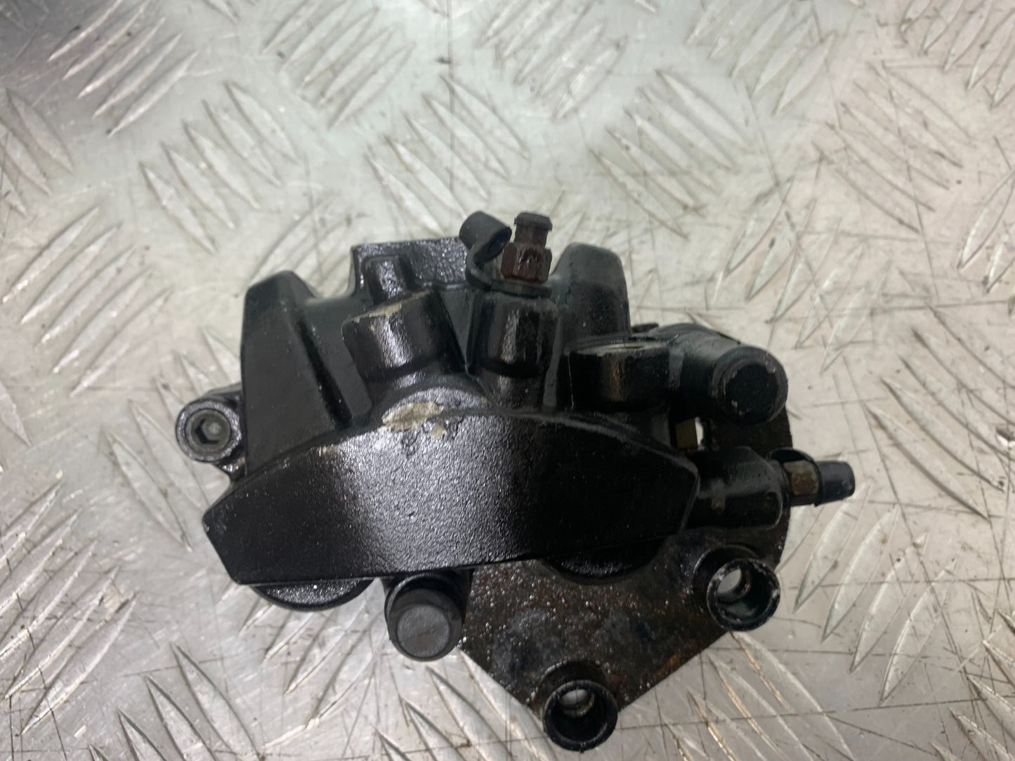NECO ALEXONE 125 FRONT CALIPER  YEAR 2016-2022  (CMB1273)