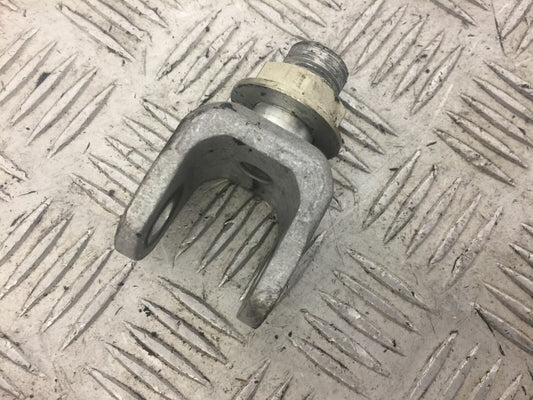 SUZUKI GSXR 750 L1 SHOCK MOUNT  YEAR 2012-2015 (STOCK 632)