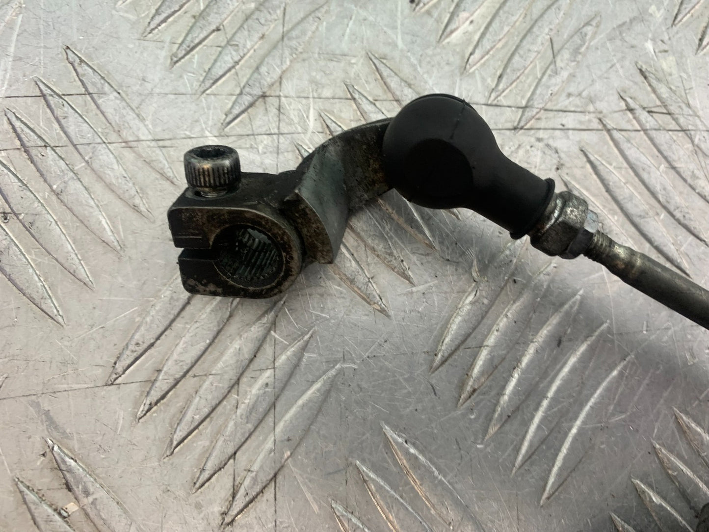 YAMAHA XJ6 XJ6-S GEAR LEVER YEAR 2009-2015  (CMB1212)