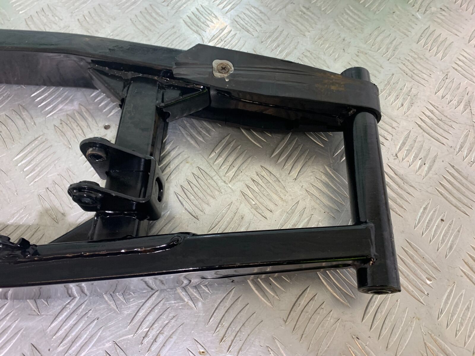 BENELLI BN125 BN 125 SWINGARM  YEAR 2018-2021 (CMB1080)