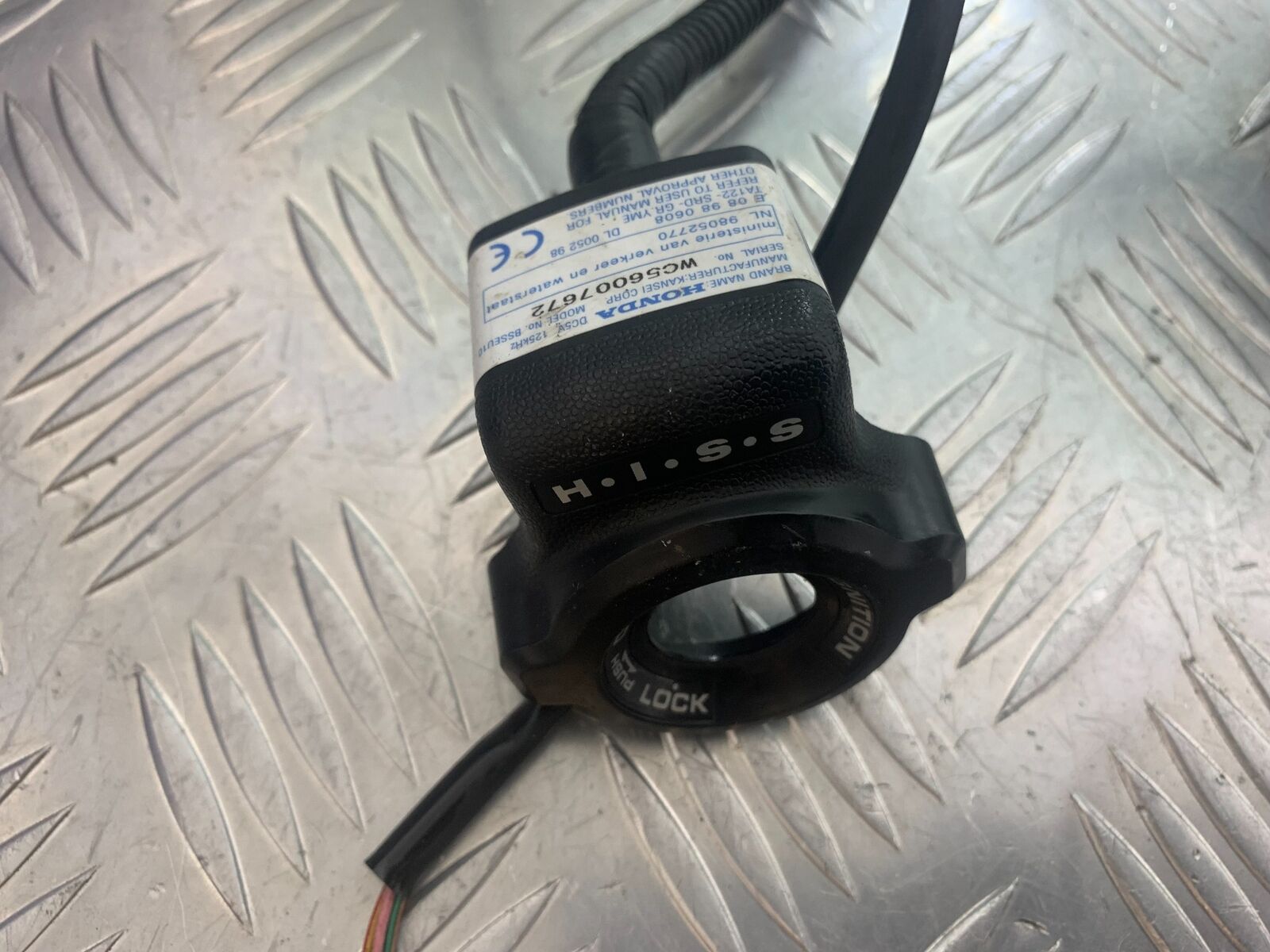 HONDA CBR 929 RRY FIREBLADE ECU LOCKS KEY  YEAR 2000-01 (CMB1026)