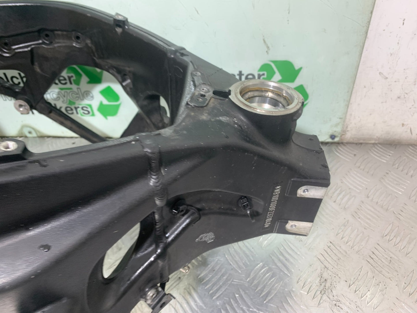 BMW S1000 RR FRAME REG LOG BOOK YEAR 2015-2018 (CMB1246)