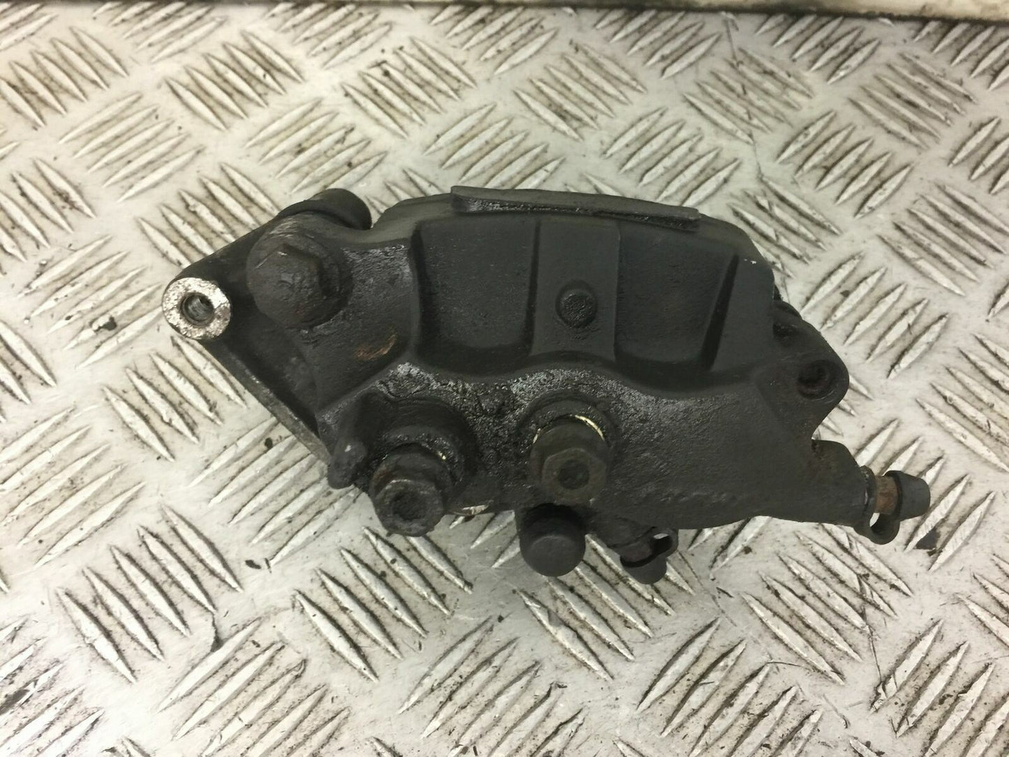 HONDA VFR800 V TEC REAR CALIPER  YEAR 2009-2013  (ABS) STOCK 576