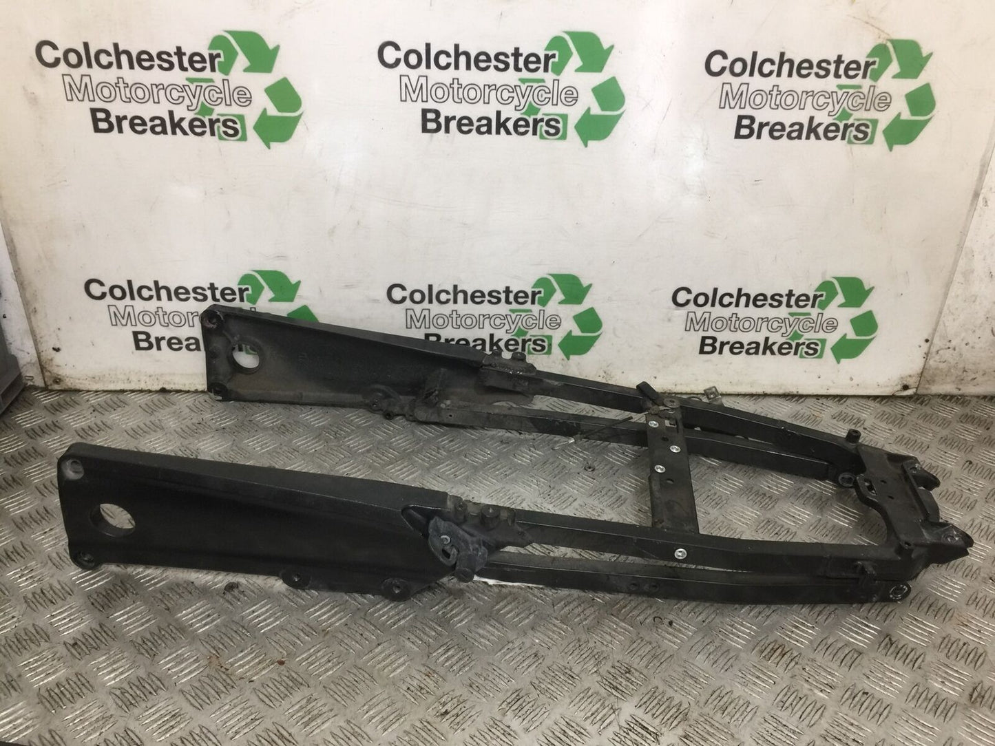 KAWASAKI ZZR1400 ZZR 1400 REAR SUBFRAME   YEAR 2007-11(STOCK 893)