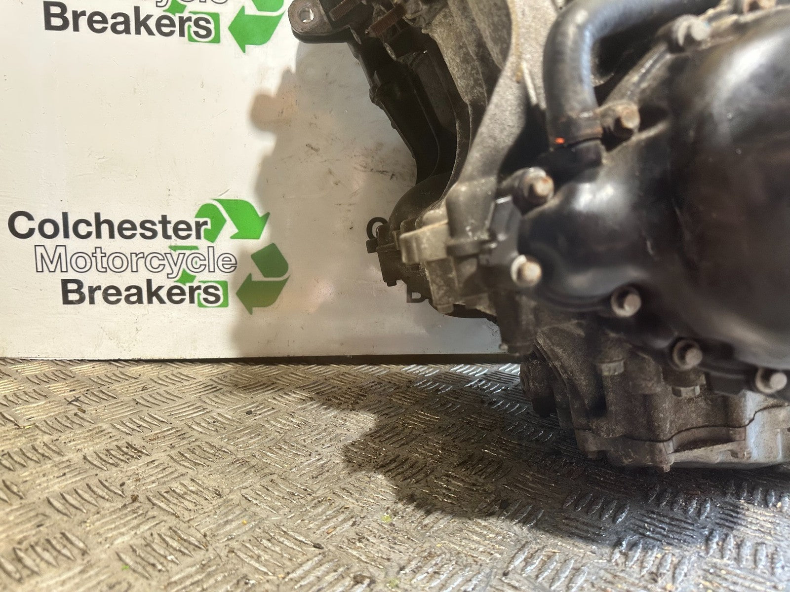 TRIUMPH 955i SPRINT ST ENGINE YEAR 1999-2004 (CMB1176)