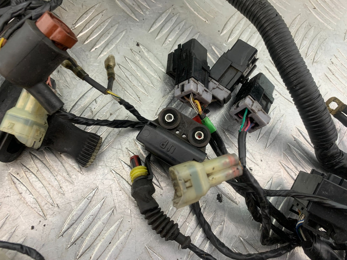 KTM 690 DUKE R LC4 WIRING LOOM HARNESS YEAR 2012-2015  (CMB1180)