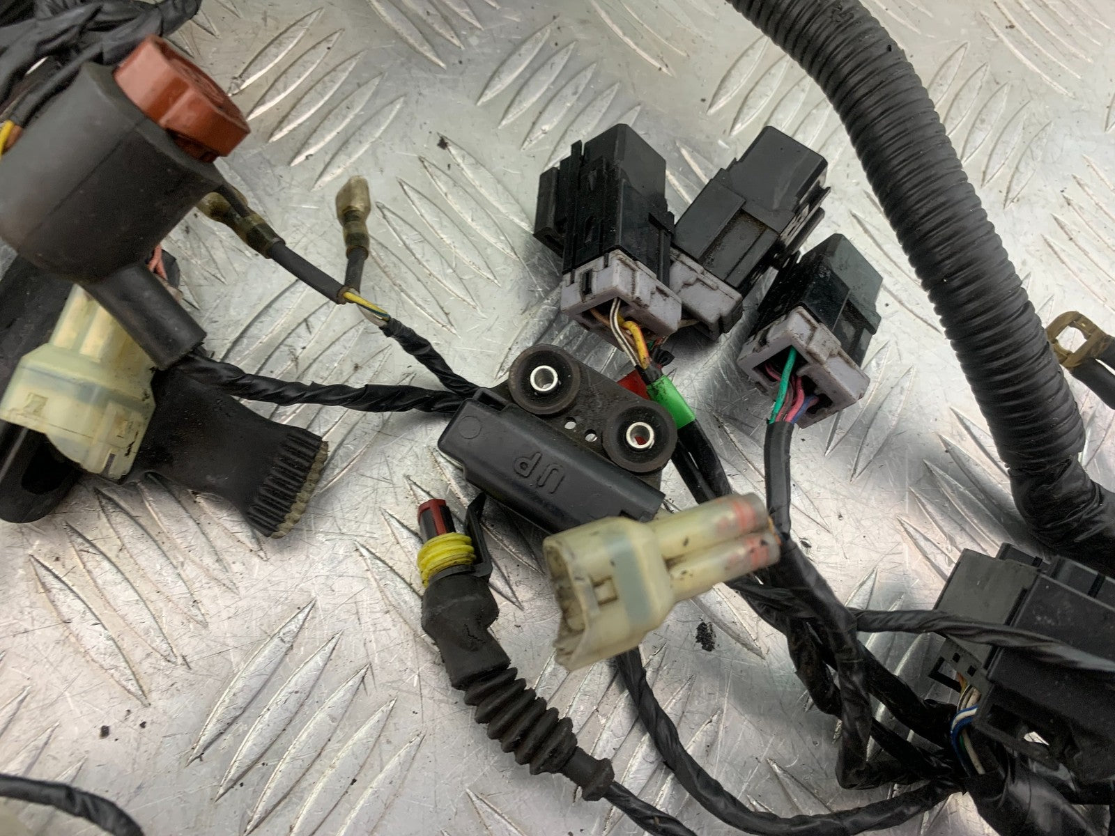 KTM 690 DUKE R LC4 WIRING LOOM HARNESS YEAR 2012-2015  (CMB1180)