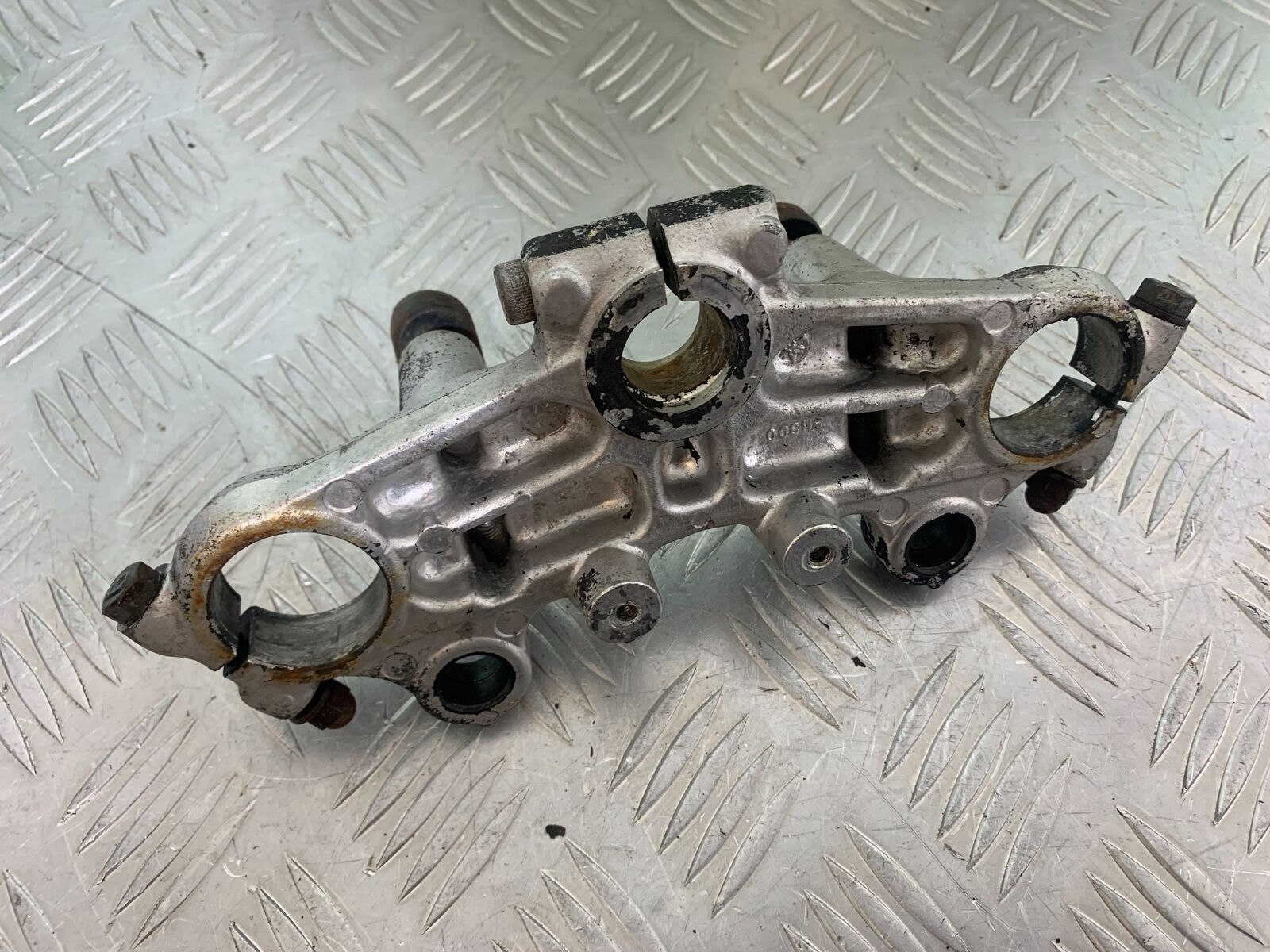 YAMAHA XS1100 MIDNIGHT SPECIAL TOP YOKE YEAR 1980-1982 (CMB1122)