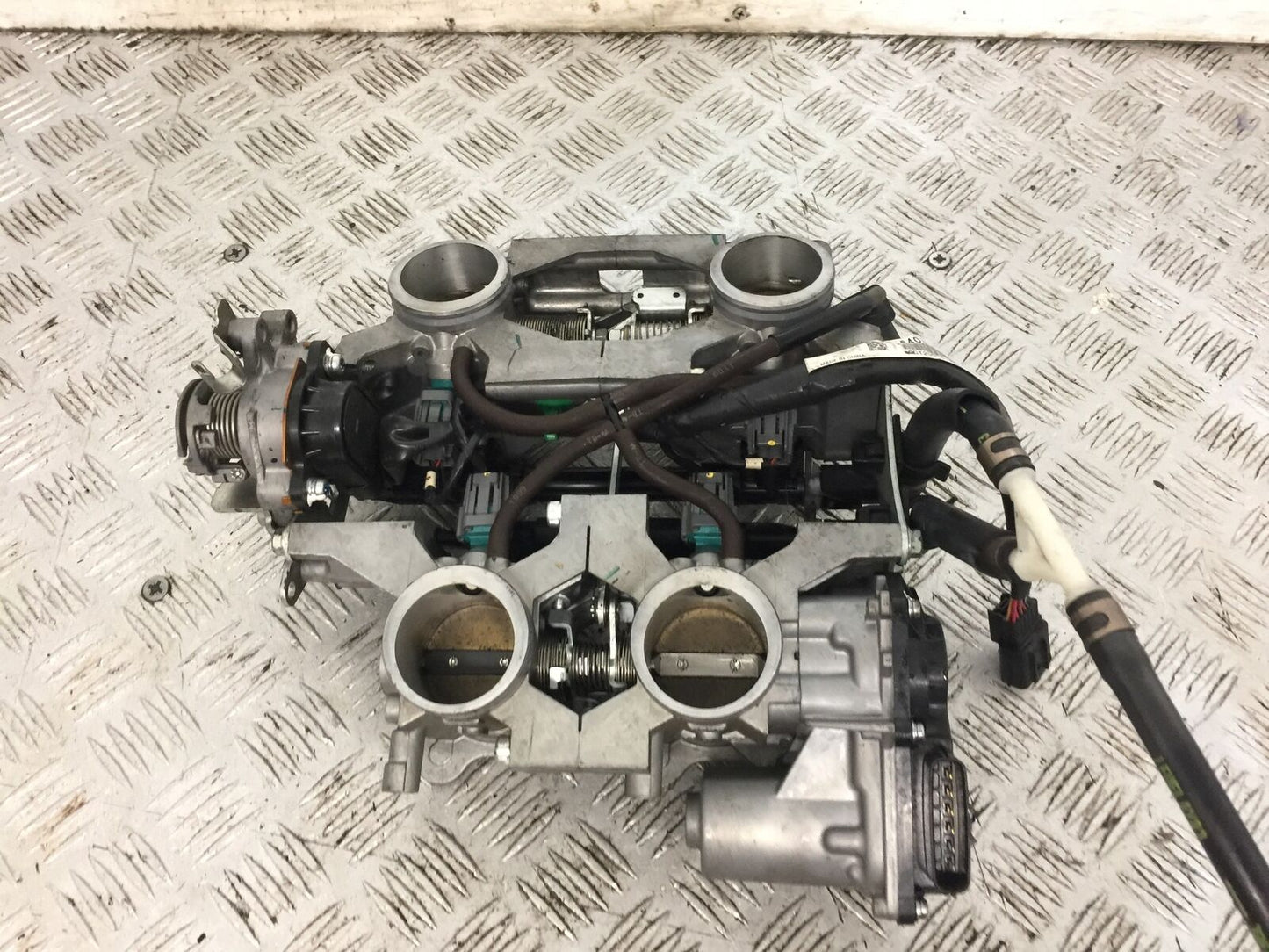 HONDA VFR1200 VFR 1200 FA THROTTLE BODIES  YEAR 2010-11  (STOCK 793)